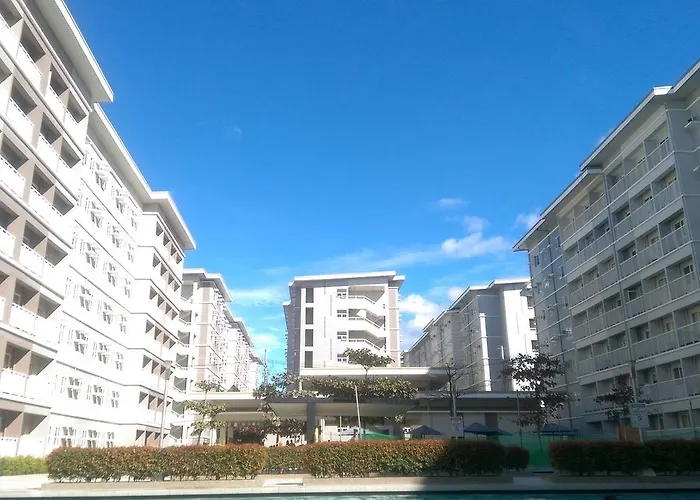 Trees Residences