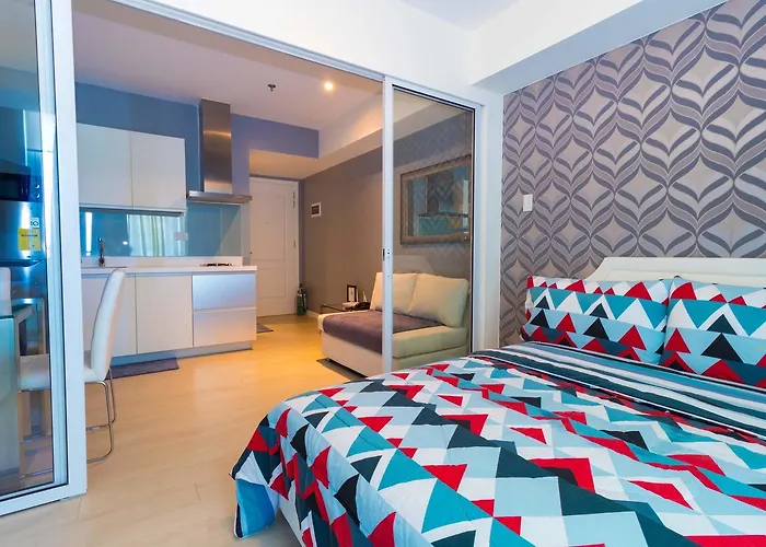Azure Urban Resort&Residence