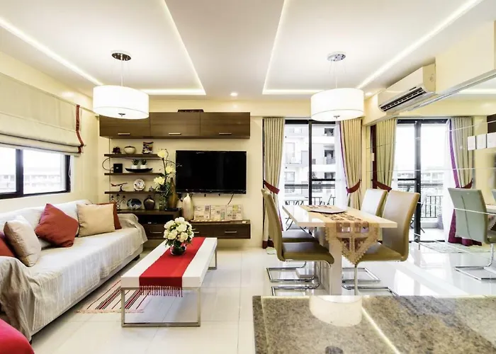 Grand Apartment Near Bgc