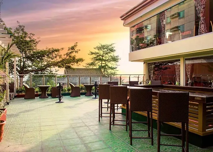 D Circle Hotel