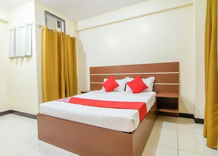 Vaccinated Staff - OYO 578 Red Velvet Suites