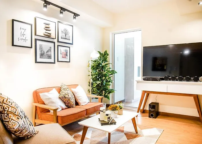 Pearl Suites 2Br Scandinavian By Aidehaven At Azure